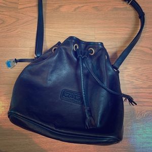 Vintage Dooney & Bourke drawstring bag